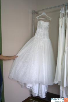 Новое Кружевное Свадебное Пышное Платье Со Скидкой